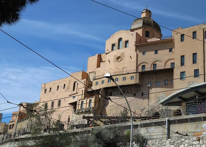 Open Cobalto カリアリ